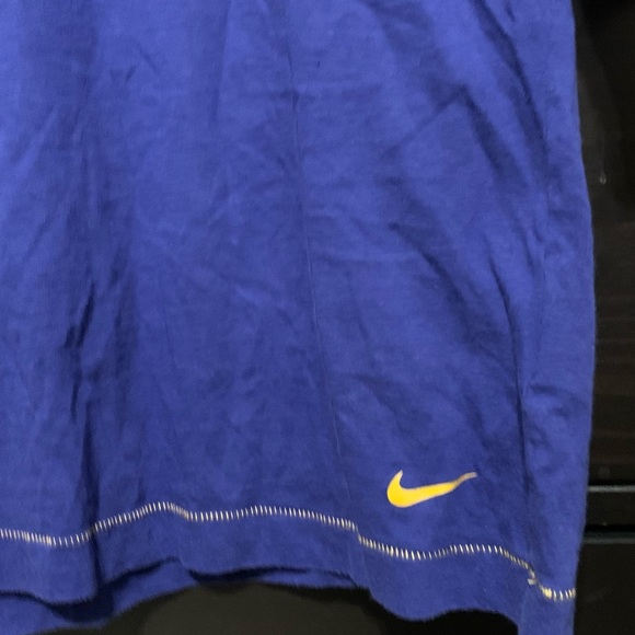 Women’s Nike Snacktime long sleeve shirt - Picture 5 of 6